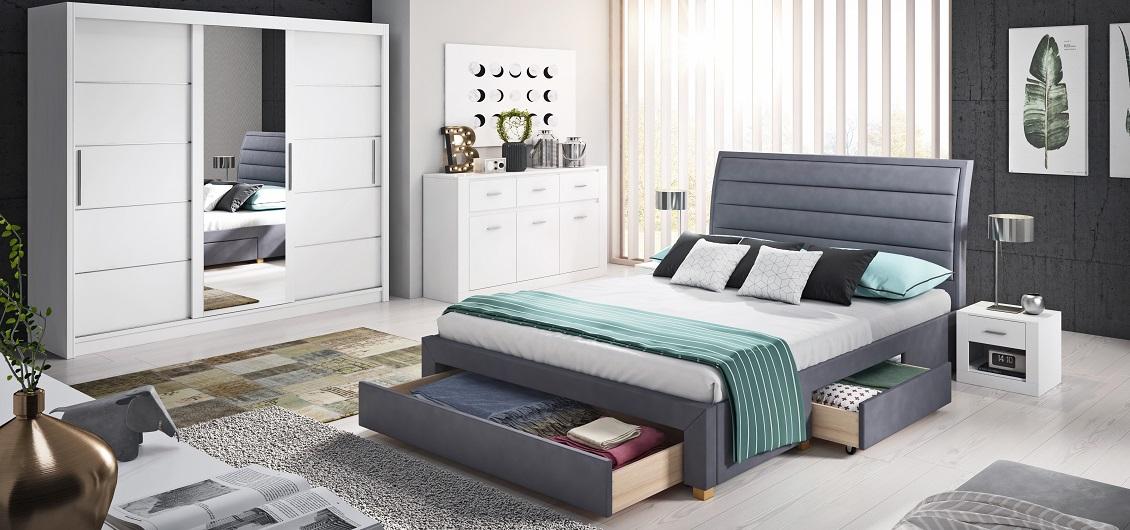 Przestronne łóżka dwuosobowe