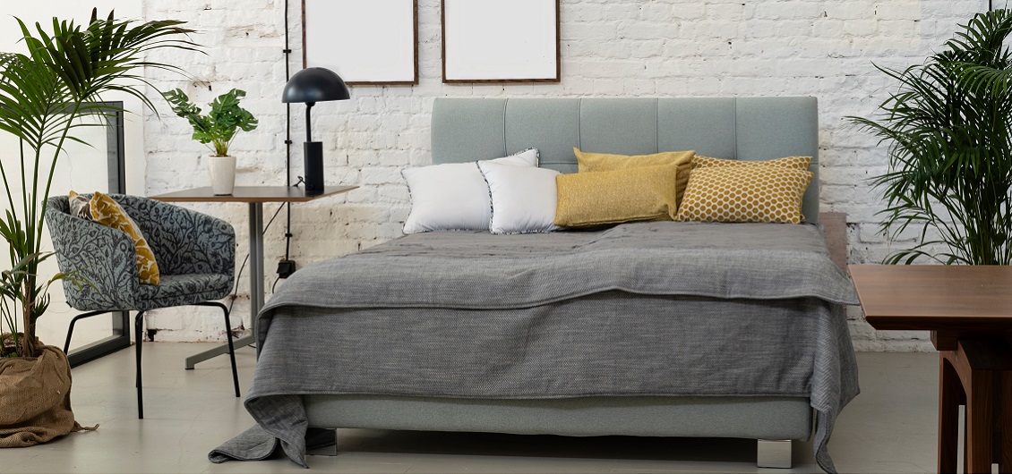 Tapicerowanie łóżka. DIY - Zrób to sam.